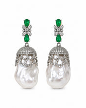 Load image into Gallery viewer, Emerald & Baroque Pearl Drop Earrings