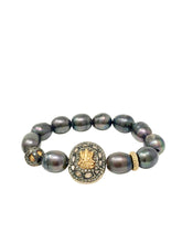 Load image into Gallery viewer, Black Pearl, Ganesha & Diamond Stretch Bracelet