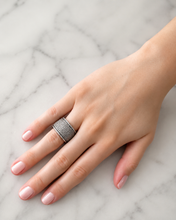 Load image into Gallery viewer, Pavé Diamond Band Ring
