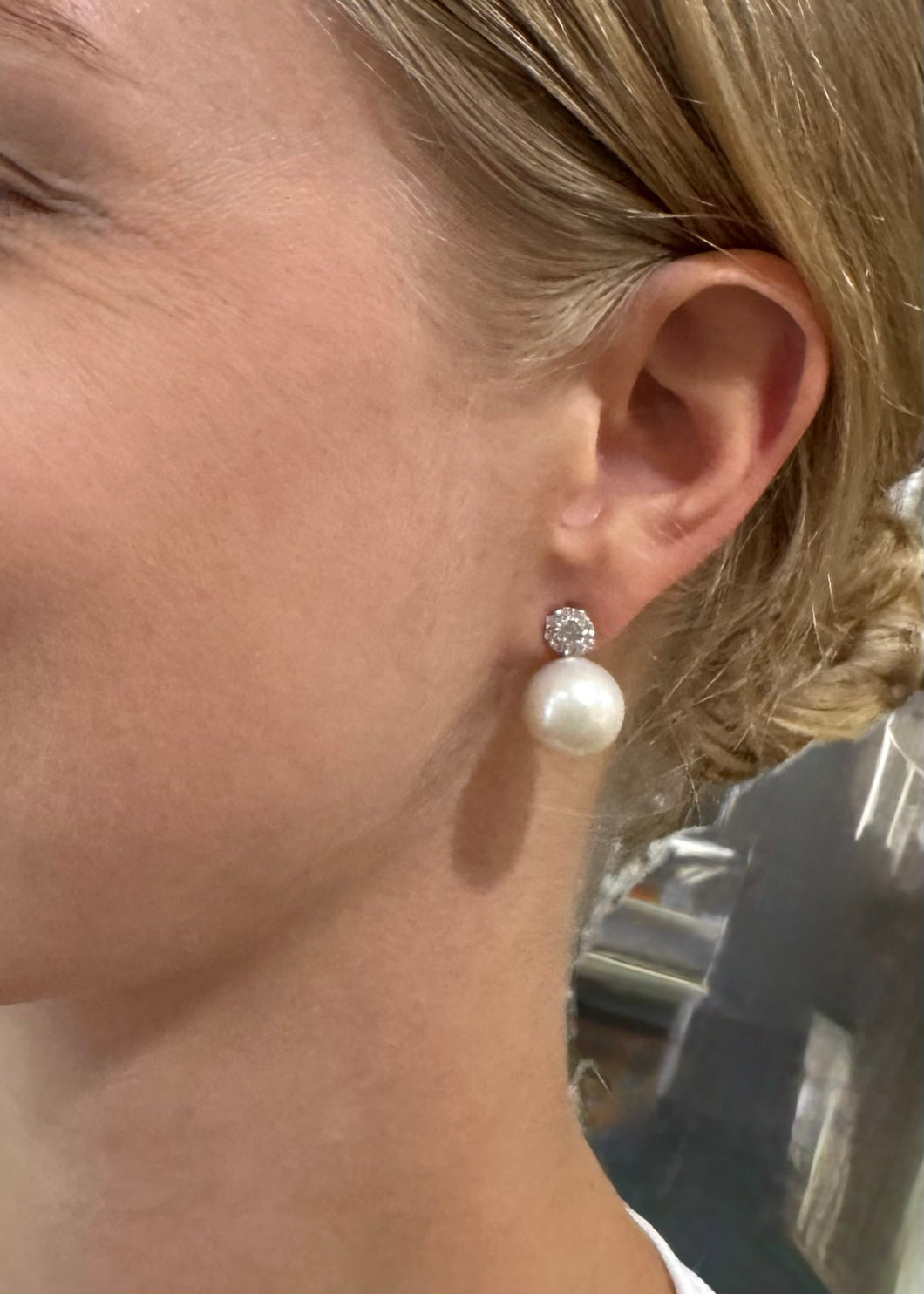 Pear Studs