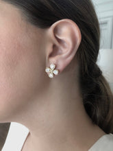 Load image into Gallery viewer, Four Petal Earrings
