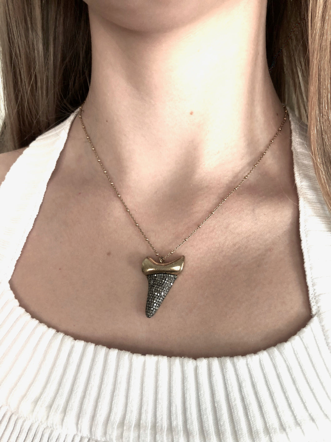 Shark Thoot Necklace